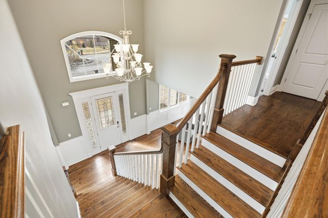 9430 Highland Court, St. John, IN 46373