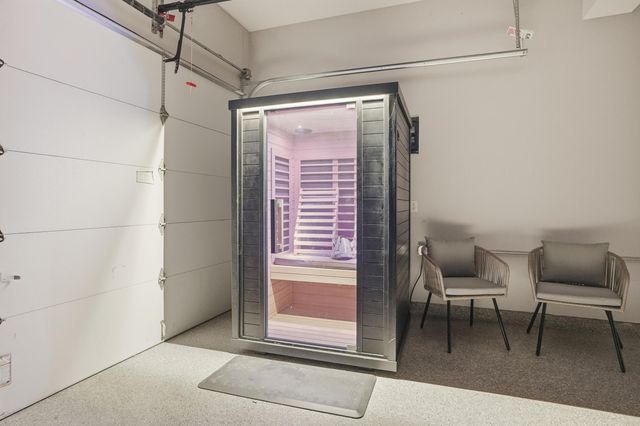 9430 Highland Court, St. John, IN 46373