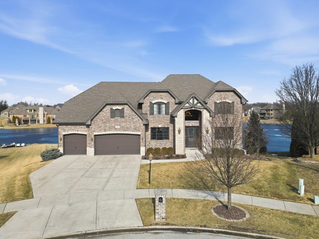 9430 Highland Court, St. John, IN 46373