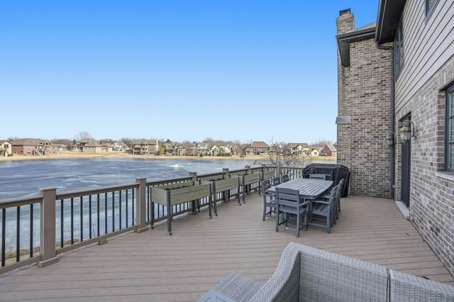 9430 Highland Court, St. John, IN 46373