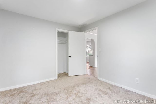 1677 W Lakewood Boulevard, Holland, MI 49424