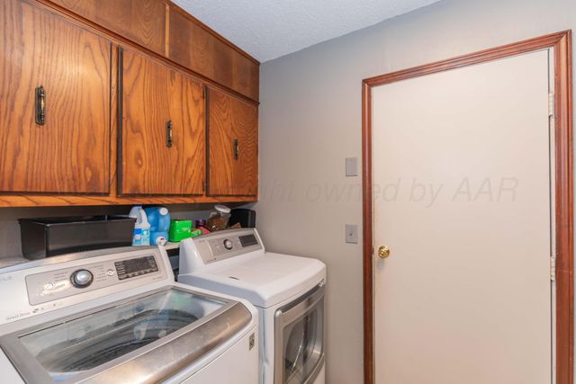 5807 CONTENTED Lane, Amarillo, TX 79109