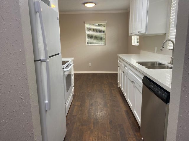 518 Big Deer Drive, Crosby, TX 77532