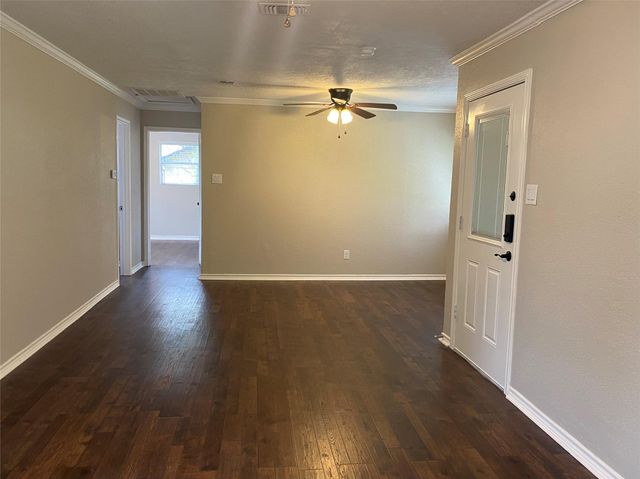 518 Big Deer Drive, Crosby, TX 77532