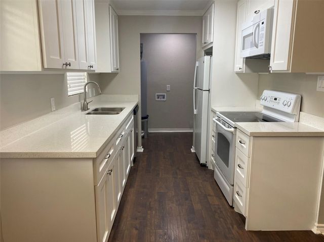 518 Big Deer Drive, Crosby, TX 77532