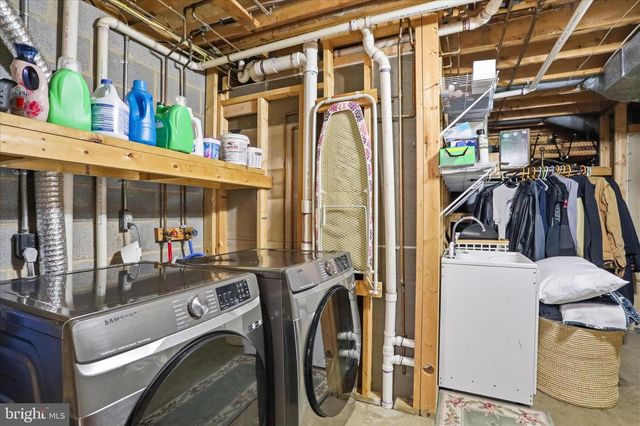 13010 BELLE MEADE LN, Markham, VA 22643