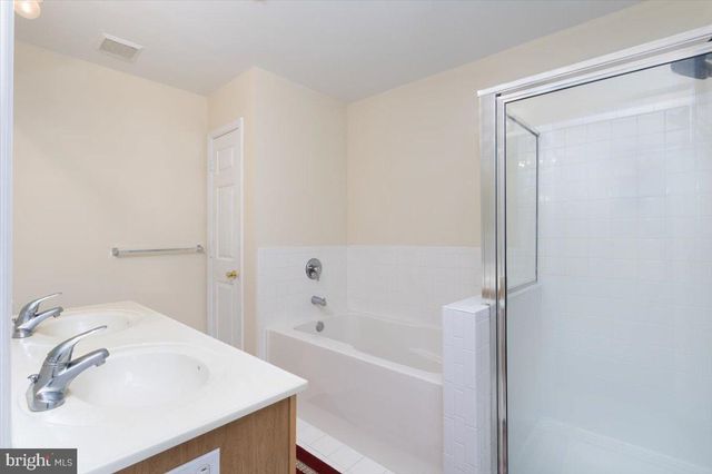 1204 BLUE HERON DR, Denton, MD 21629