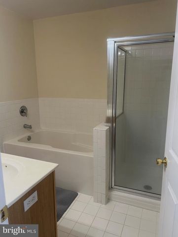 1204 BLUE HERON DR, Denton, MD 21629