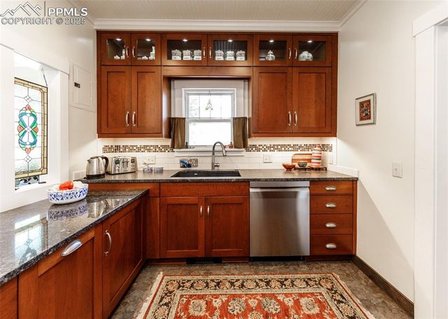 532 Custer Avenue, Colorado Springs, CO 80903