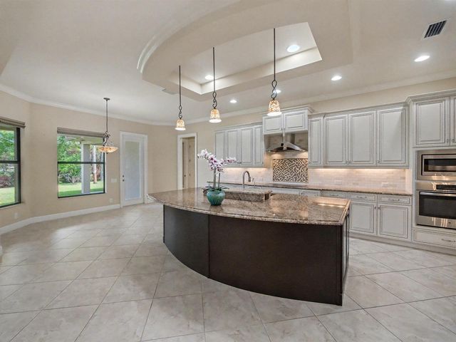 774 SW Winston Avenue, Palm City, FL 34990