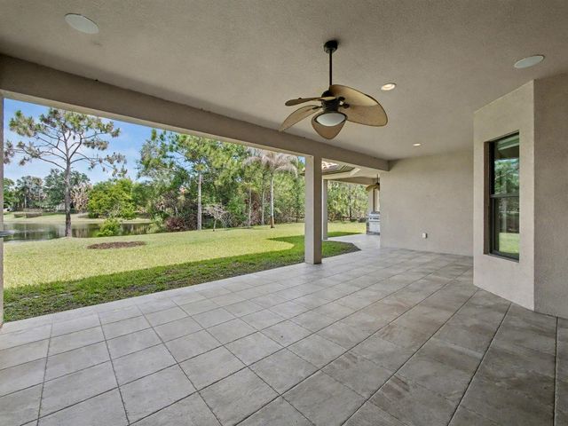 774 SW Winston Avenue, Palm City, FL 34990