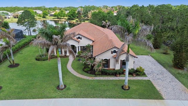 774 SW Winston Avenue, Palm City, FL 34990
