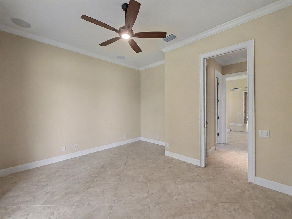 Image 35 of property listing at 774 SW Winston Avenue, Palm City, FL 34990