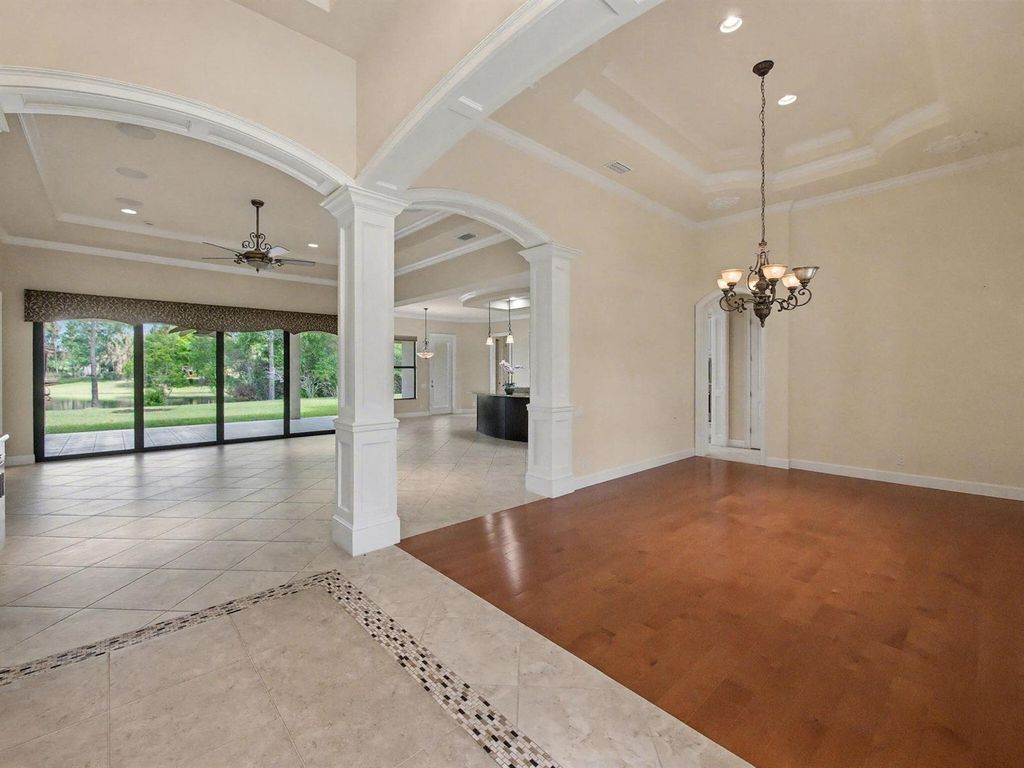 Image 7 of property listing at 774 SW Winston Avenue, Palm City, FL 34990