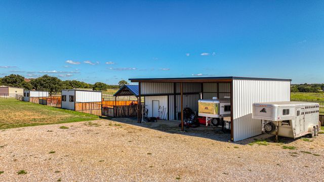 127 Trace Drive, Weatherford, TX 76087