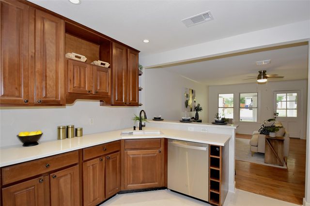 1505 Karen Ave, Austin, TX 78757