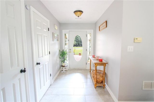 314 Patrick Circle, Jenkinsburg, GA 30234