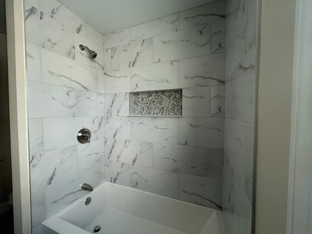 65 Cedarbrook, Pawtucket, RI 02861