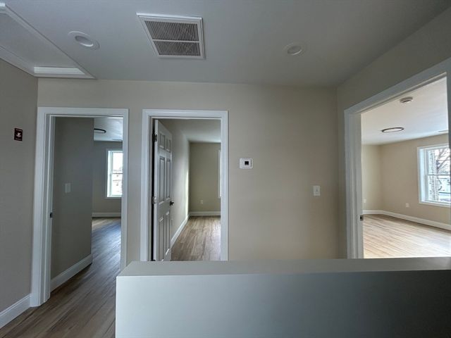 65 Cedarbrook, Pawtucket, RI 02861