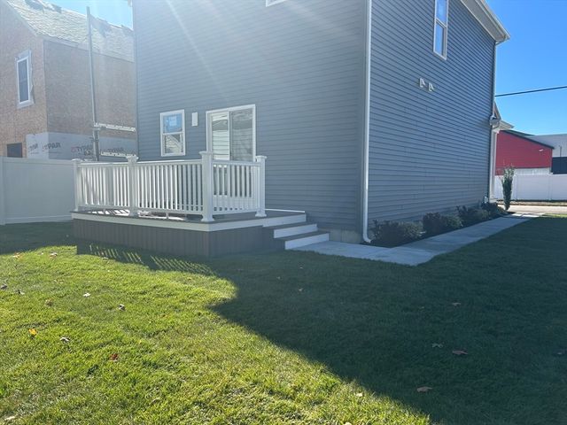 65 Cedarbrook, Pawtucket, RI 02861