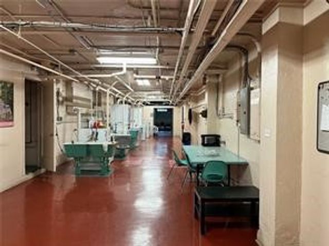 166 N DITHRIDGE STREET 2A, Oakland, PA 15213