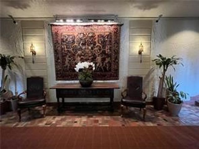 166 N DITHRIDGE STREET 2A, Oakland, PA 15213