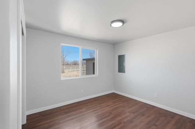 14 Calle Del Rio, Los Lunas, NM 87031