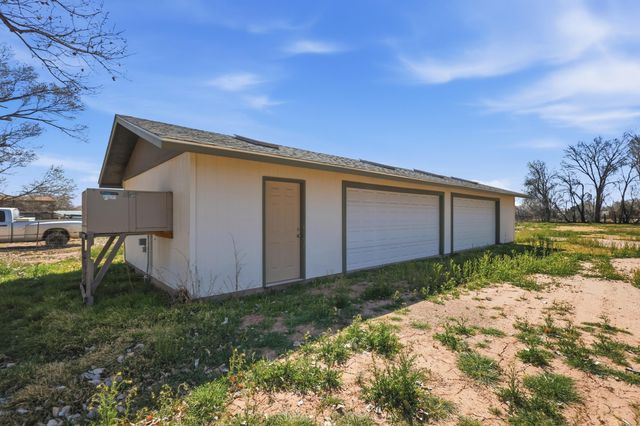 14 Calle Del Rio, Los Lunas, NM 87031