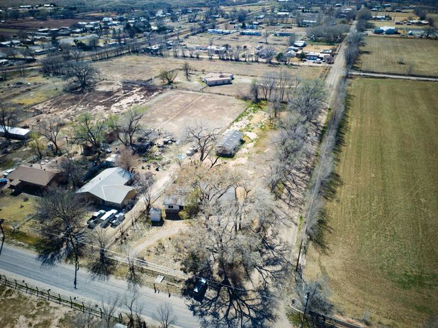 14 Calle Del Rio, Los Lunas, NM 87031