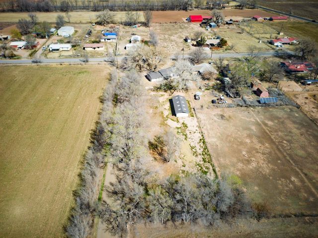 14 Calle Del Rio, Los Lunas, NM 87031