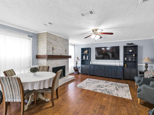 6822 Eagle Ridge Drive, Katy, TX 77449