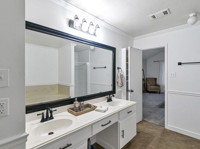 6822 Eagle Ridge Drive, Katy, TX 77449