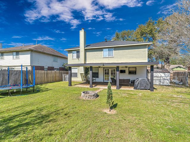 6822 Eagle Ridge Drive, Katy, TX 77449