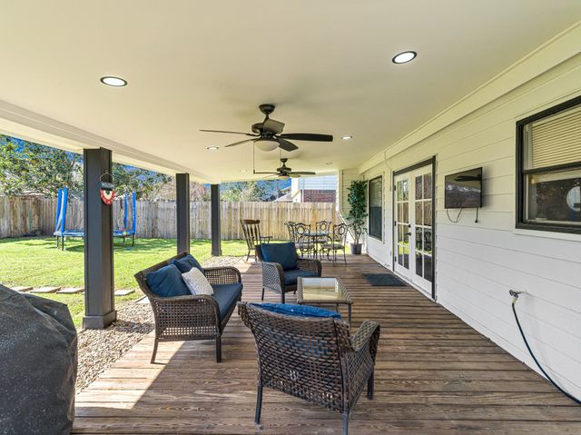 6822 Eagle Ridge Drive, Katy, TX 77449