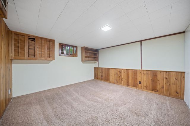 1115 10th Street SW, Faribault, MN 55021