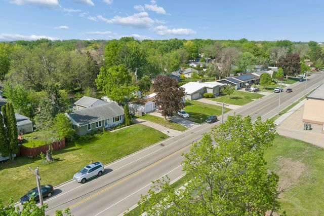 1115 10th Street SW, Faribault, MN 55021