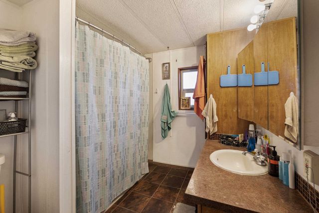 17212 S Brooks Rd, Cheney, WA 99004