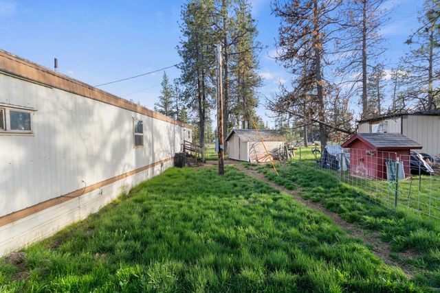 17212 S Brooks Rd, Cheney, WA 99004