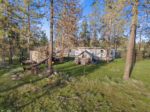 17212 S Brooks Rd, Cheney, WA 99004