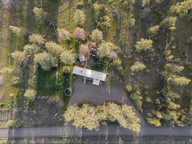 17212 S Brooks Rd, Cheney, WA 99004