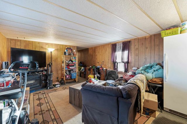 17212 S Brooks Rd, Cheney, WA 99004