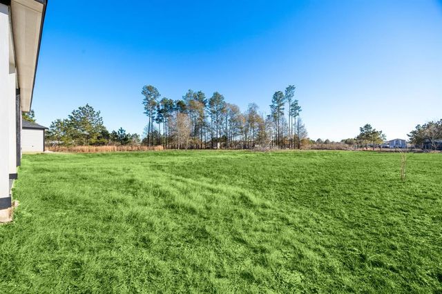297 Road 5120, Cleveland, TX 77327