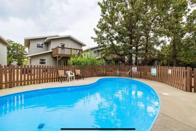 48 Timber Oaks Trail A, Branson, MO 65615