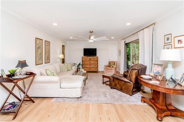 559 Brawood Drive, Mobile, AL 36608