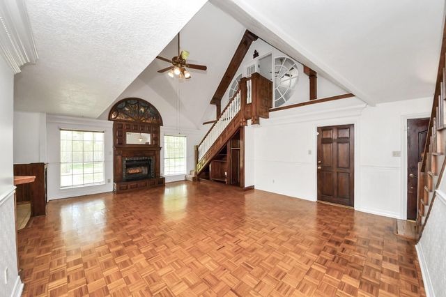 25702 Old Carriage Lane, Spring, TX 77373