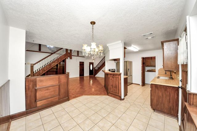 25702 Old Carriage Lane, Spring, TX 77373