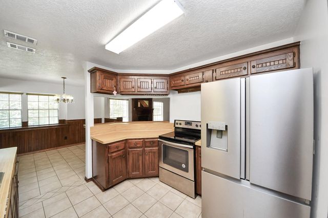 25702 Old Carriage Lane, Spring, TX 77373