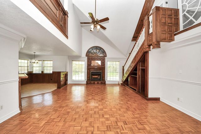 25702 Old Carriage Lane, Spring, TX 77373