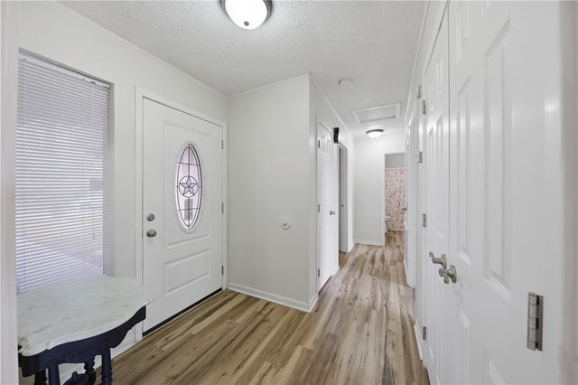 7439 Cessna Dr, Corpus Christi, TX 78412