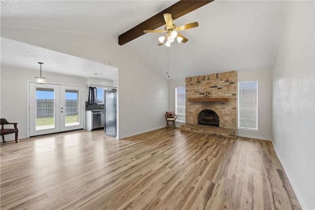 7439 Cessna Dr, Corpus Christi, TX 78412